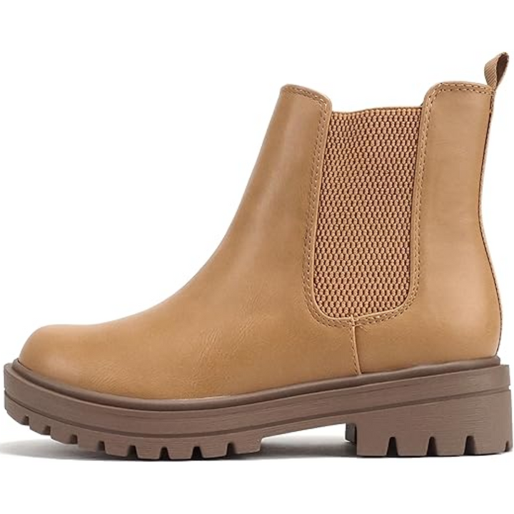 Stylish women's chic low heel Chelsea ankle boots, essential for fashionable fall and winter outfits.