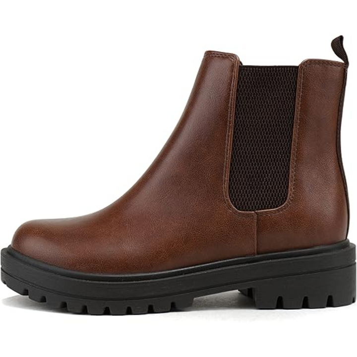 On-foot image of women's chic low heel Chelsea ankle boots, comfortable and versatile for fall fashion.