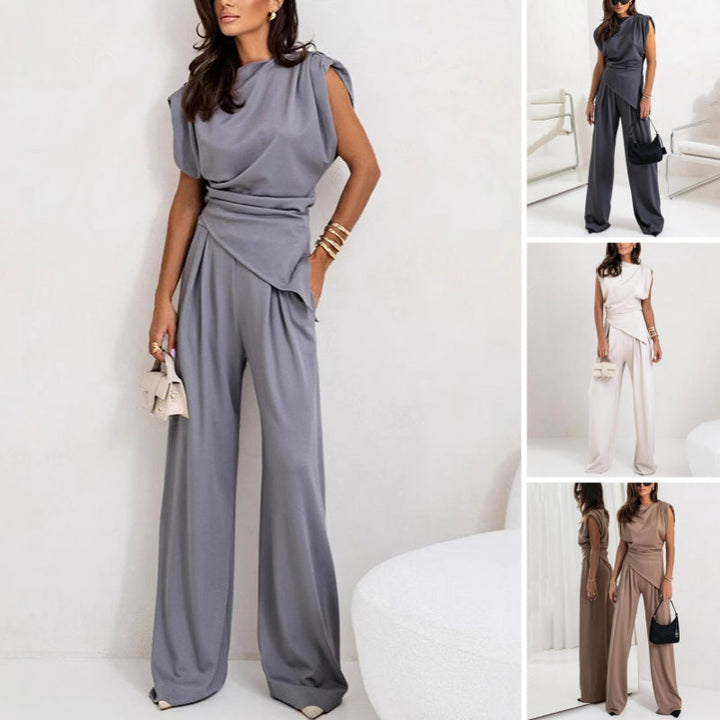 Versatile women's two-piece loungewear set. Chic & comfy matching top and bottom for home or outings.