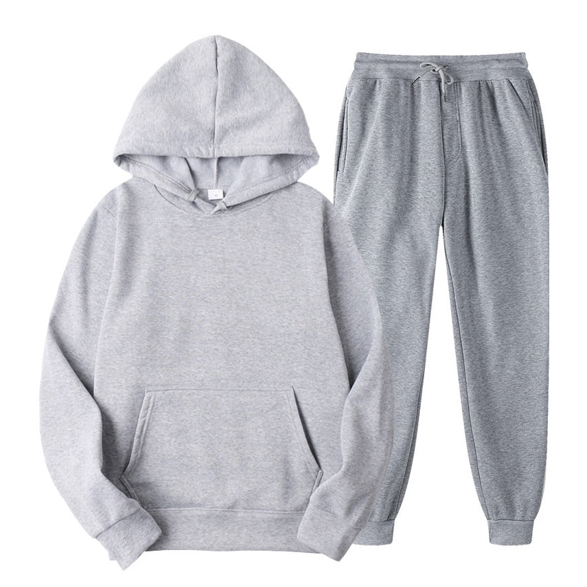 Stylish women's jogging set, a 2-piece comfort tracksuit for casual wear.