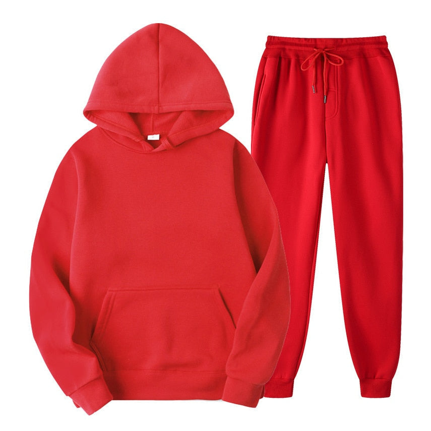 Comfortable women's activewear set, ideal for jogging or relaxing. Stylish and soft.