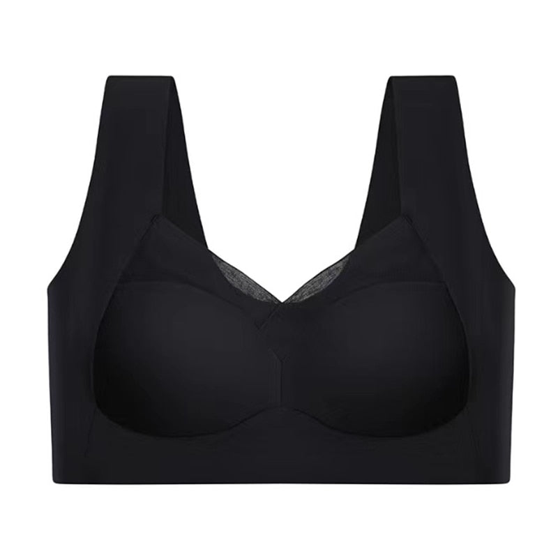 Wireless women's support bra with smooth seamless cups, perfect lingerie for daily comfort.