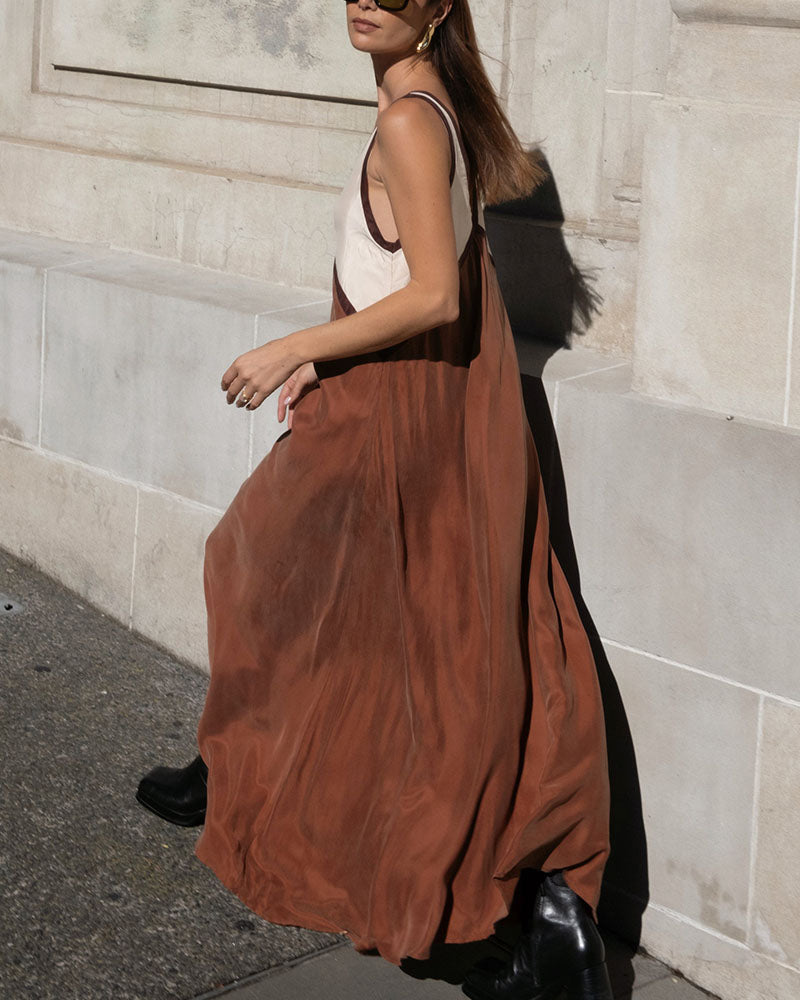 Chic color block women's maxi dress, long and elegant with stunning contrast details.