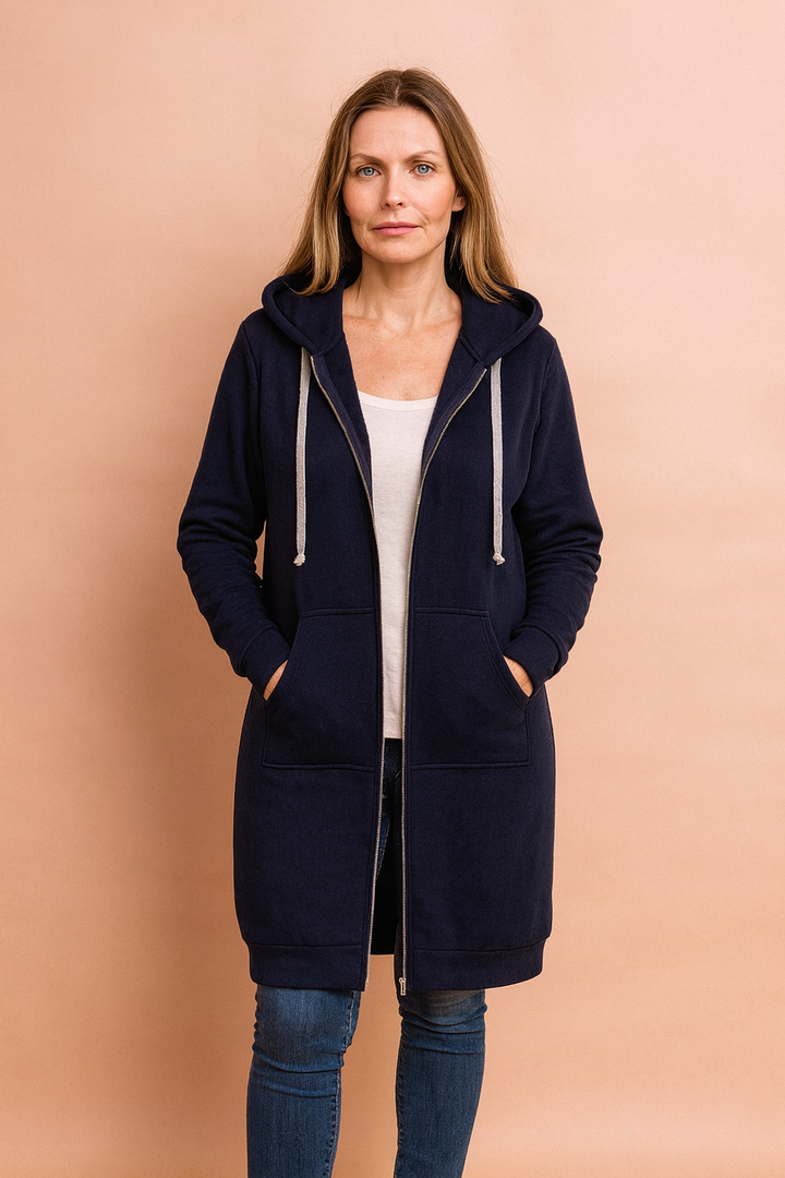 Stylish women's long oversized sweater, a comfortable fall fashion piece.