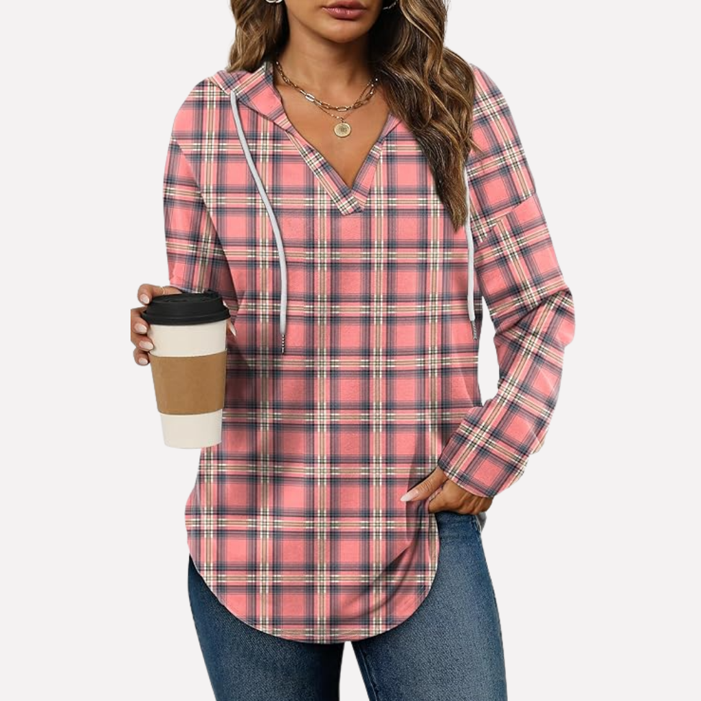 Women's oversized pullover for casual outings, offering a comfy relaxed fit.
