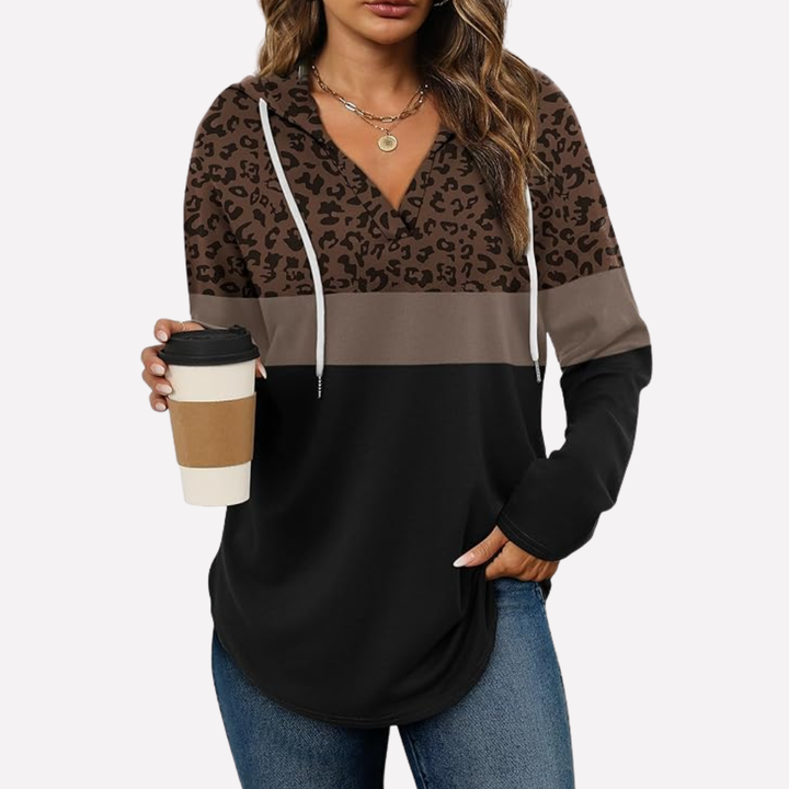 Women's casual oversized hoodie, a cozy long sleeve sweatshirt for everyday style.