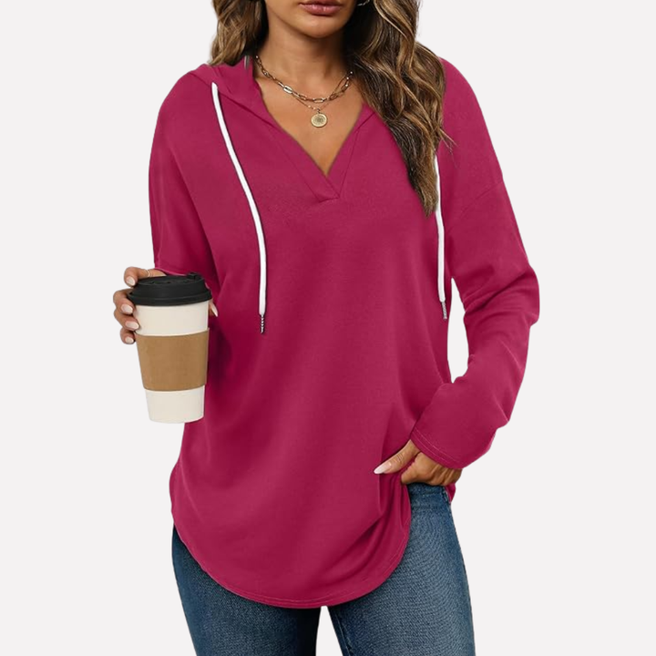 Loungewear women's oversized hoodie, a relaxed fit long sleeve sweatshirt for ultimate comfort.