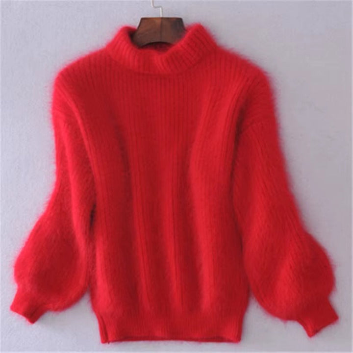 Comfortable women's one-size pullover sweater with a relaxed fit, great for fashion & warmth.