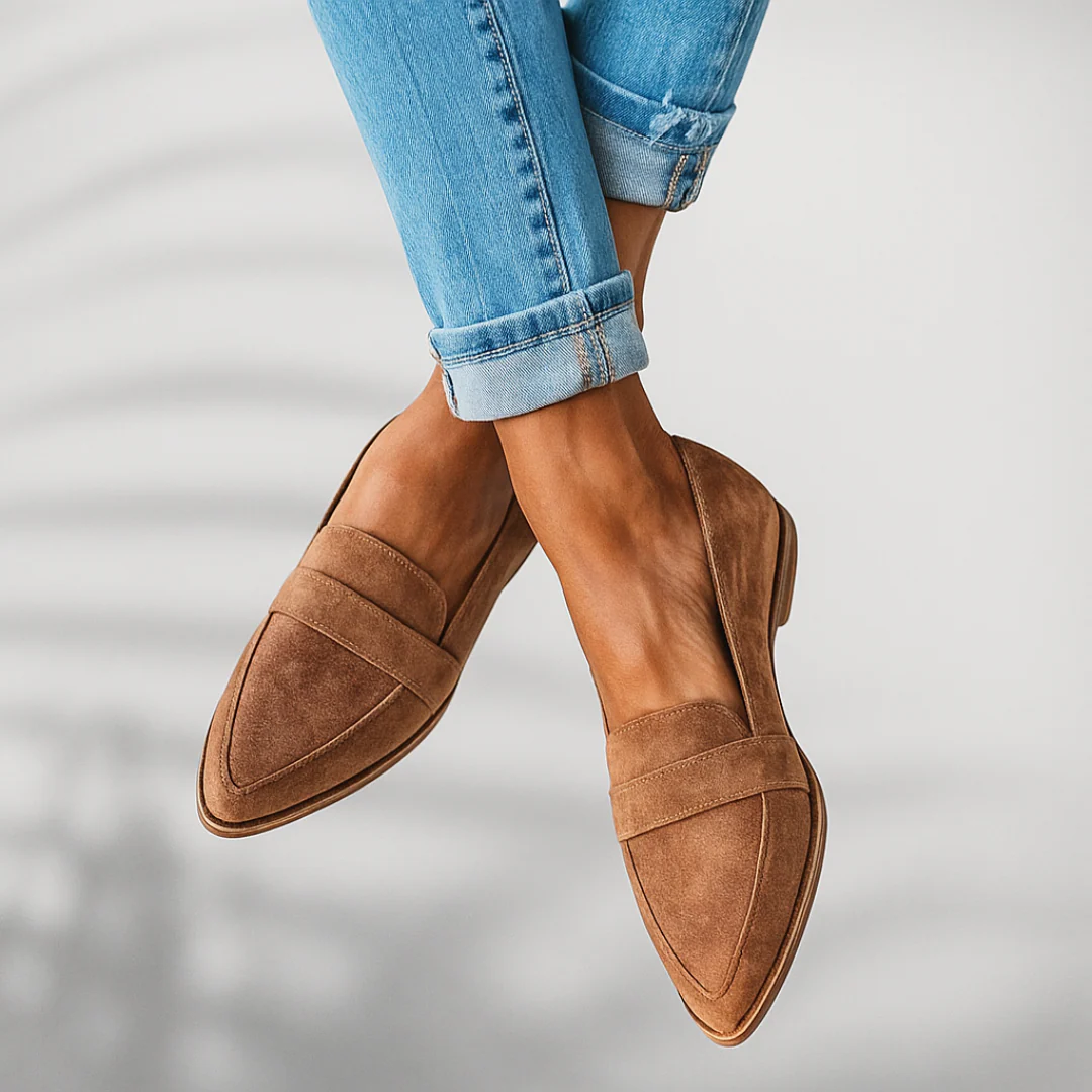 Timeless brown women's loafers, combining elegant style with everyday comfort. Perfect slip-on casual shoes.