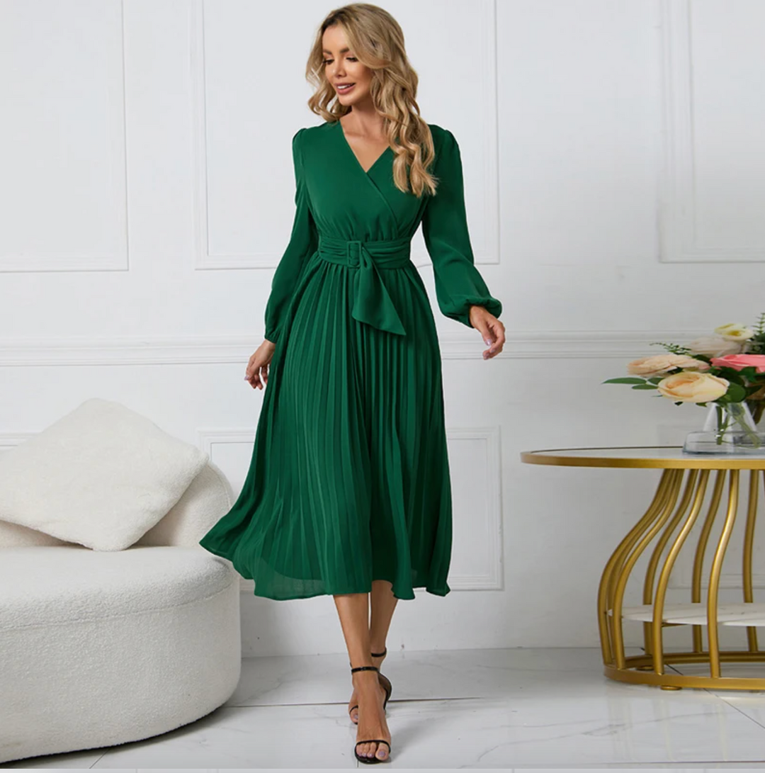 Women's elegant blazer dress, chic & modern. Stylish workwear or versatile party dress. Professional women's fashion.