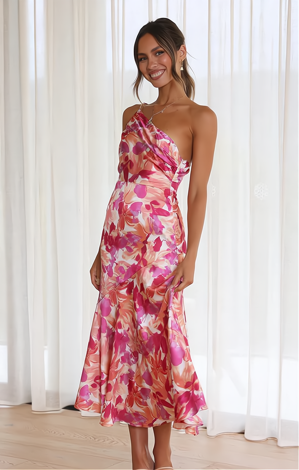 Stylish women's summer dress, elegant floral print, off-shoulder design. Trendy and versatile for any occasion.