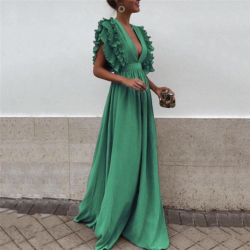 Chic women's summer maxi dress, elegantly flowy & comfortable. Perfect long dress for warm weather events.