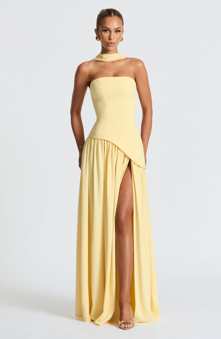 Stylish strapless maxi dress with a front slit for women, ideal summer vacation wear & beach elegance.