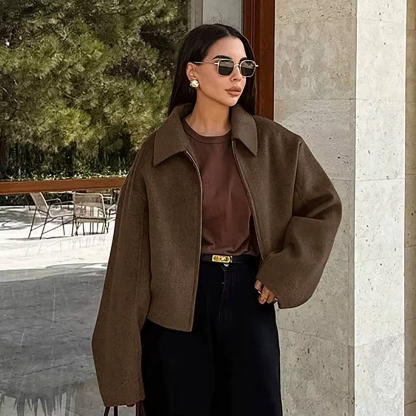 Everyday women's zipper jacket. A stylish & comfortable collar jacket for casual fall and winter outfits.