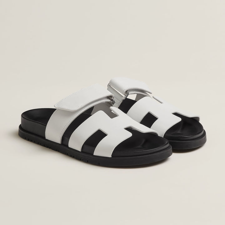 Everyday women's flat slip-on sandals. Easy-to-wear comfortable open-toe summer footwear.