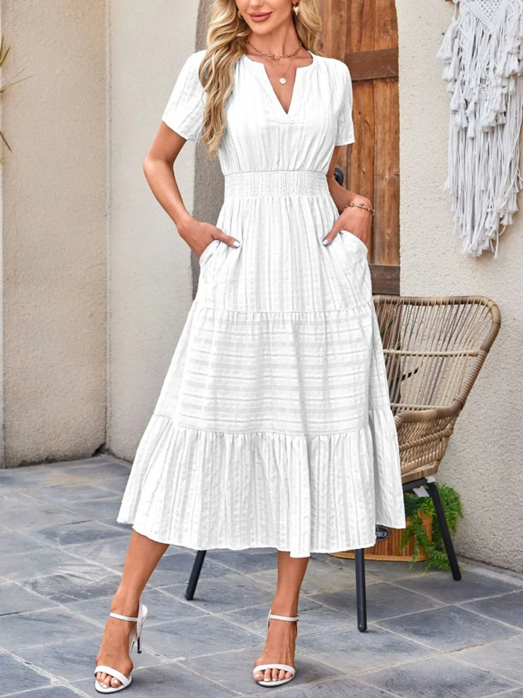 Comfortable casual midi dress for women, perfect summer style with pockets.