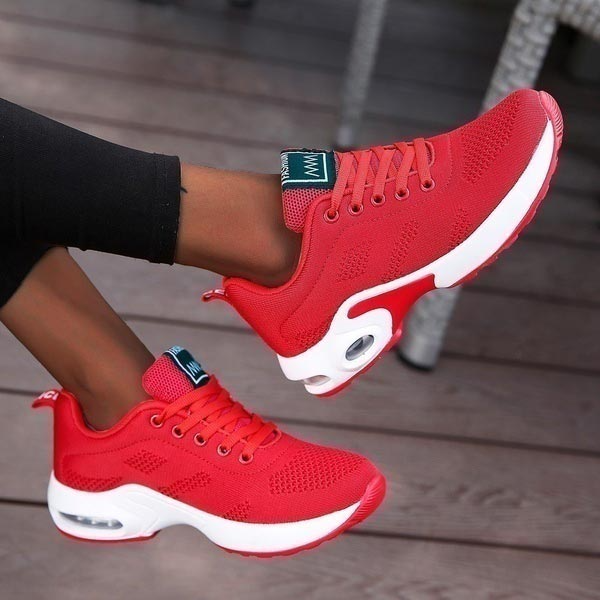 Lightweight women's sneakers with ultimate comfort. Low-top casual shoes perfect for everyday wear and walking.