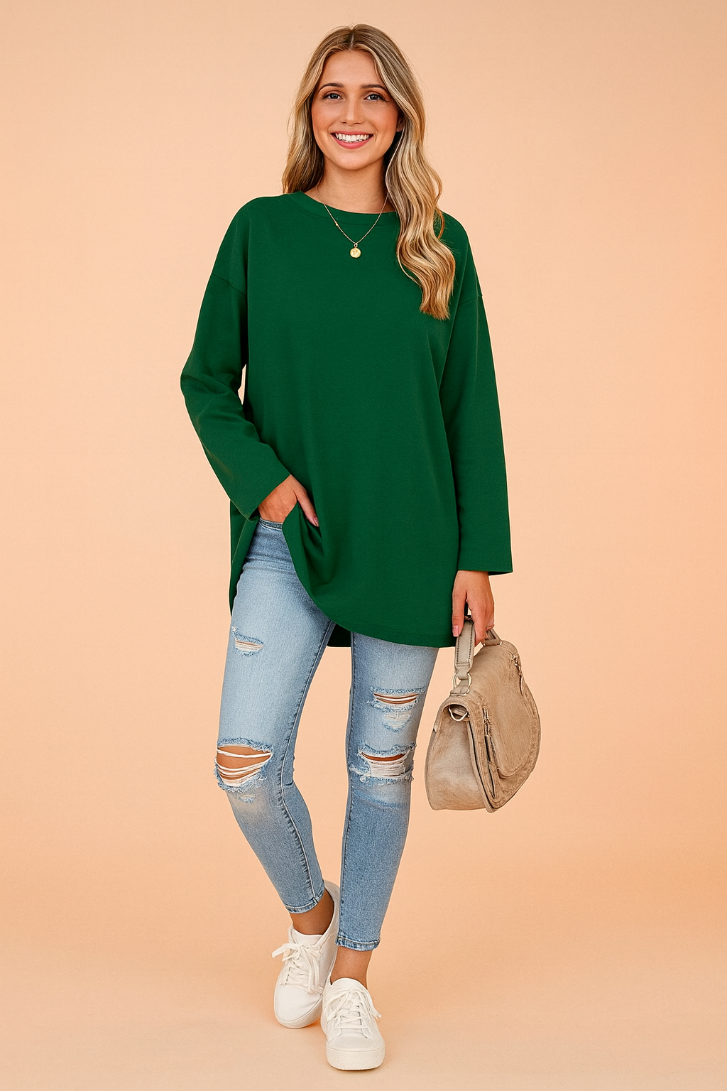 Cozy women's oversized sweater, perfect for chic fall and warm winter outfits.
