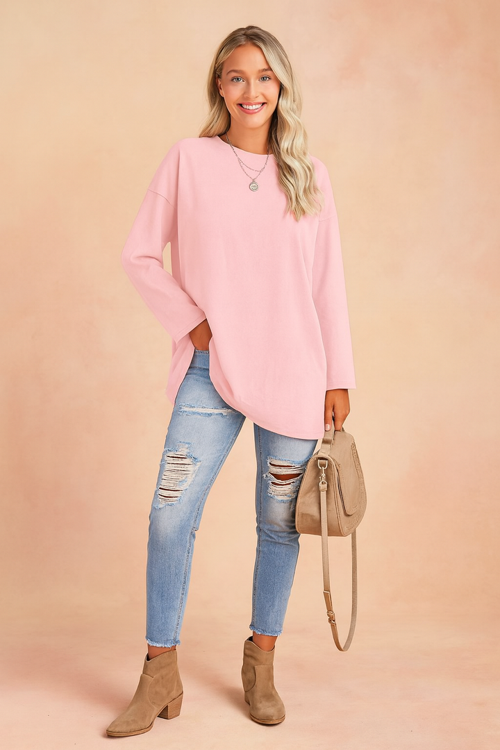 Versatile women's loose fit sweater for effortless chic style, suitable for any casual occasion.