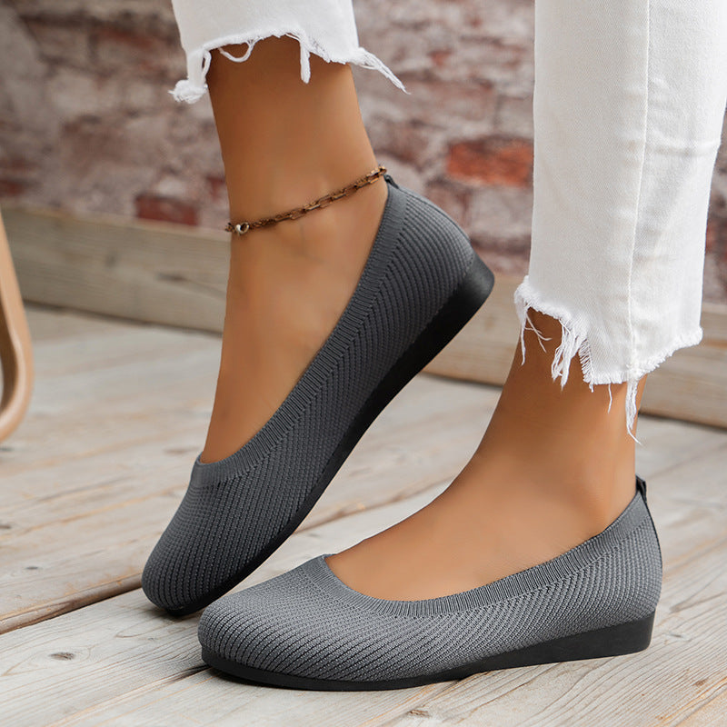 Versatile Mia comfort ballerinas, orthopedic, ideal for women seeking style & foot support.