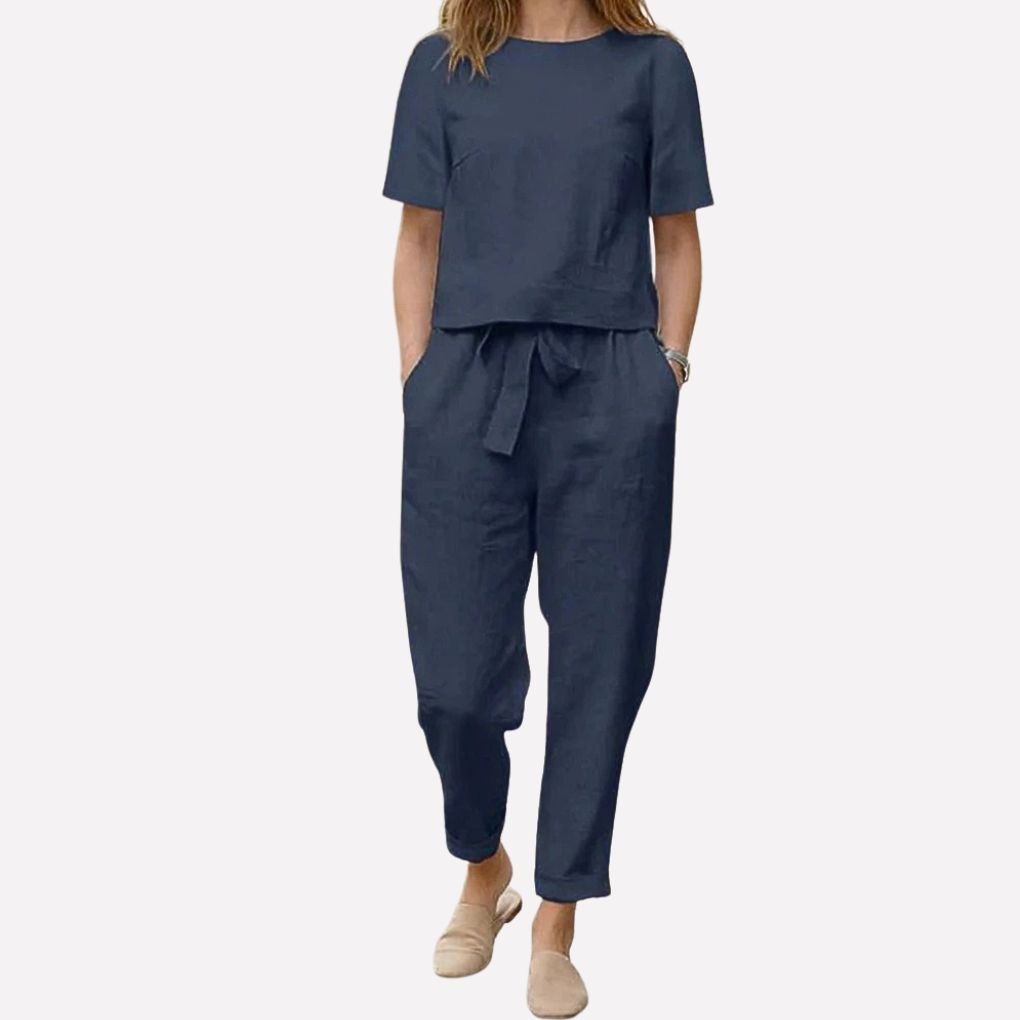 Women's navy blue coordinated two-piece set for versatile casual wear. Comfortable matching outfit for everyday style.