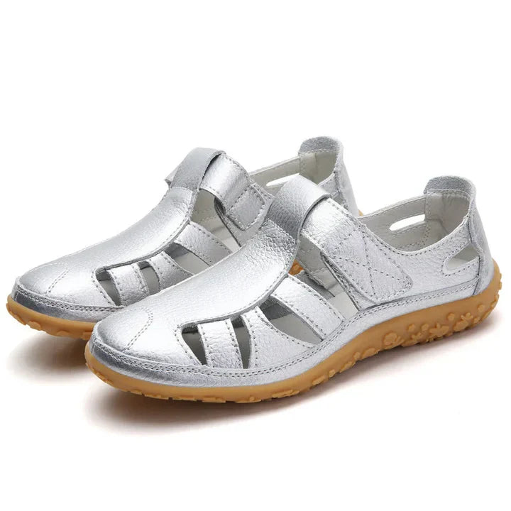 Stylish women's anti-slip orthopedic sandals with arch support for comfortable summer walking.
