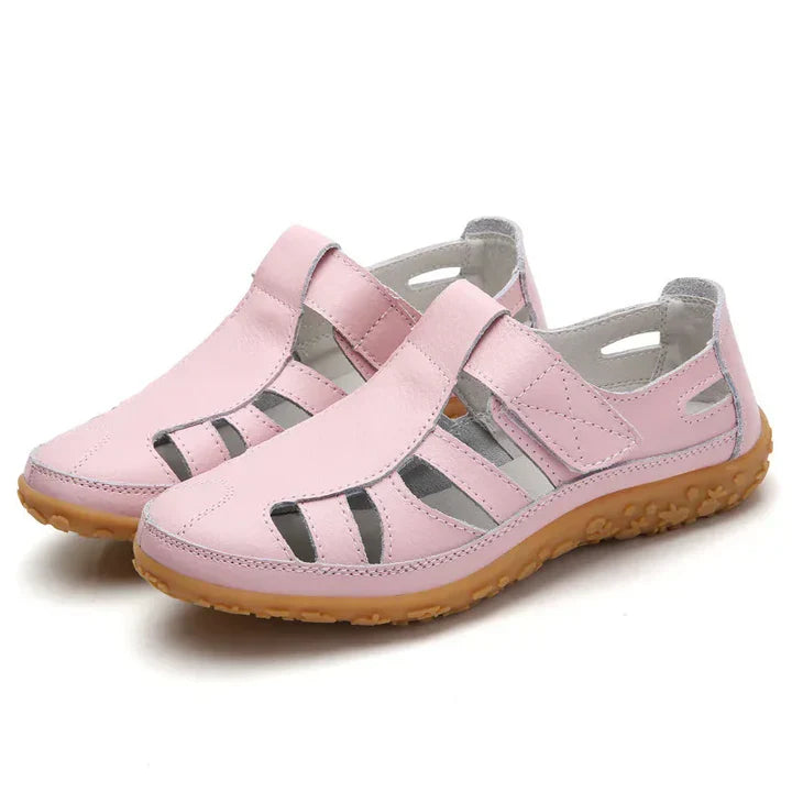 Orthopedic women's sandals, anti-slip and ergonomic, offering superior arch support for comfort.