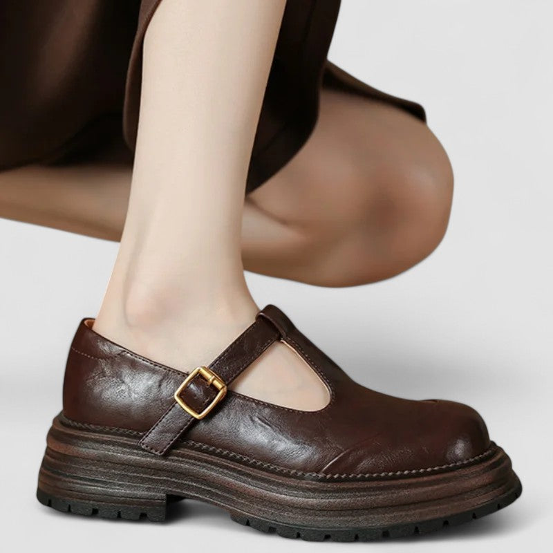 Supportive orthopedic Mary Jane shoes for women, designed for arch support, ultimate comfort, and casual style.