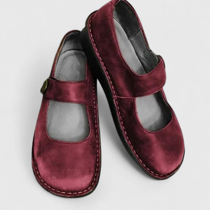 Casual women's orthopedic shoes offering stable footwear for everyday wear.