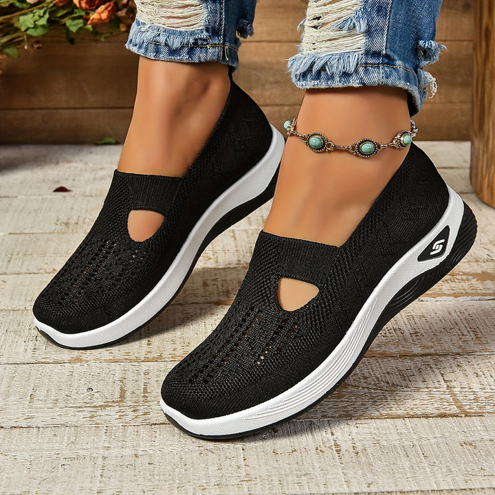 Orthopedic women's slip-on shoes for foot health, featuring lightweight comfort & excellent arch support.