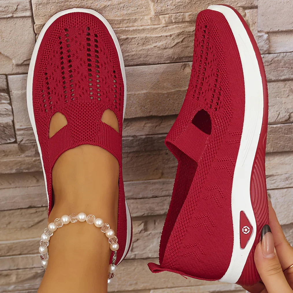 Supportive women's slip-on shoes, lightweight & comfortable with arch support, perfect for everyday ergonomic wear.