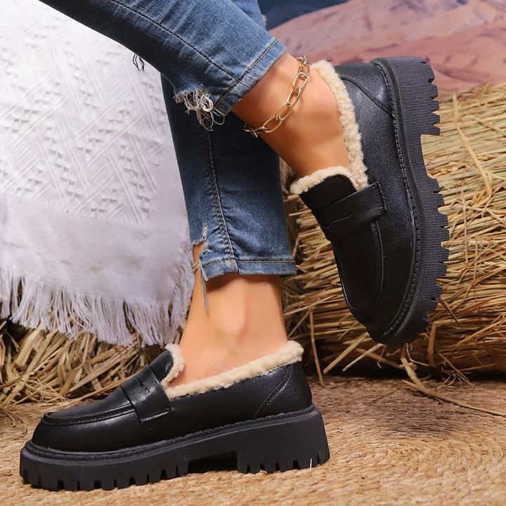 Everyday women's slip-on platform loafers, combining comfort with a chunky, fashionable design.