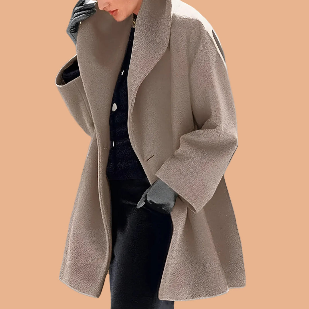 Casual women's oversized city jacket, an open-front winter coat for comfortable & modern fall style. Versatile outerwear.