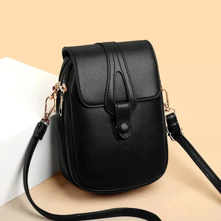 Women's Retro Leather Shoulder Bag, a classic elegant accessory for everyday fashion.