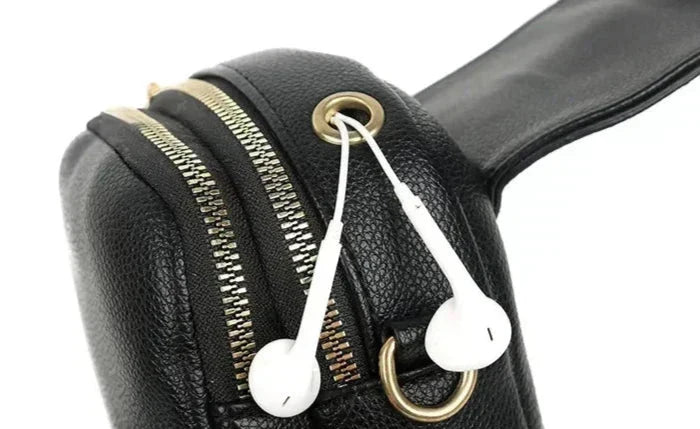 Classic retro women's leather shoulder bag, a genuine leather vintage accessory for elegant daily fashion.
