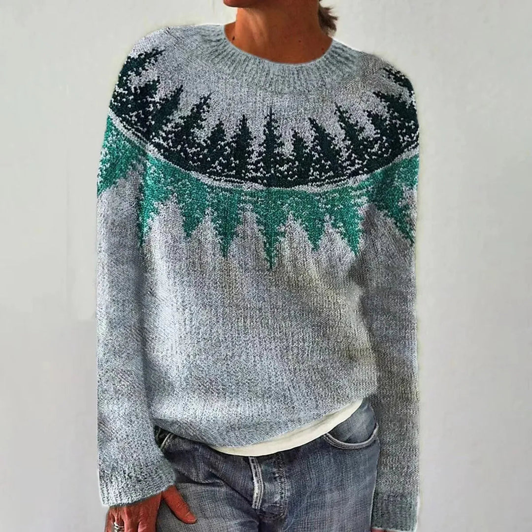 Women's cozy retro striped sweater with a relaxed fit for everyday wear.