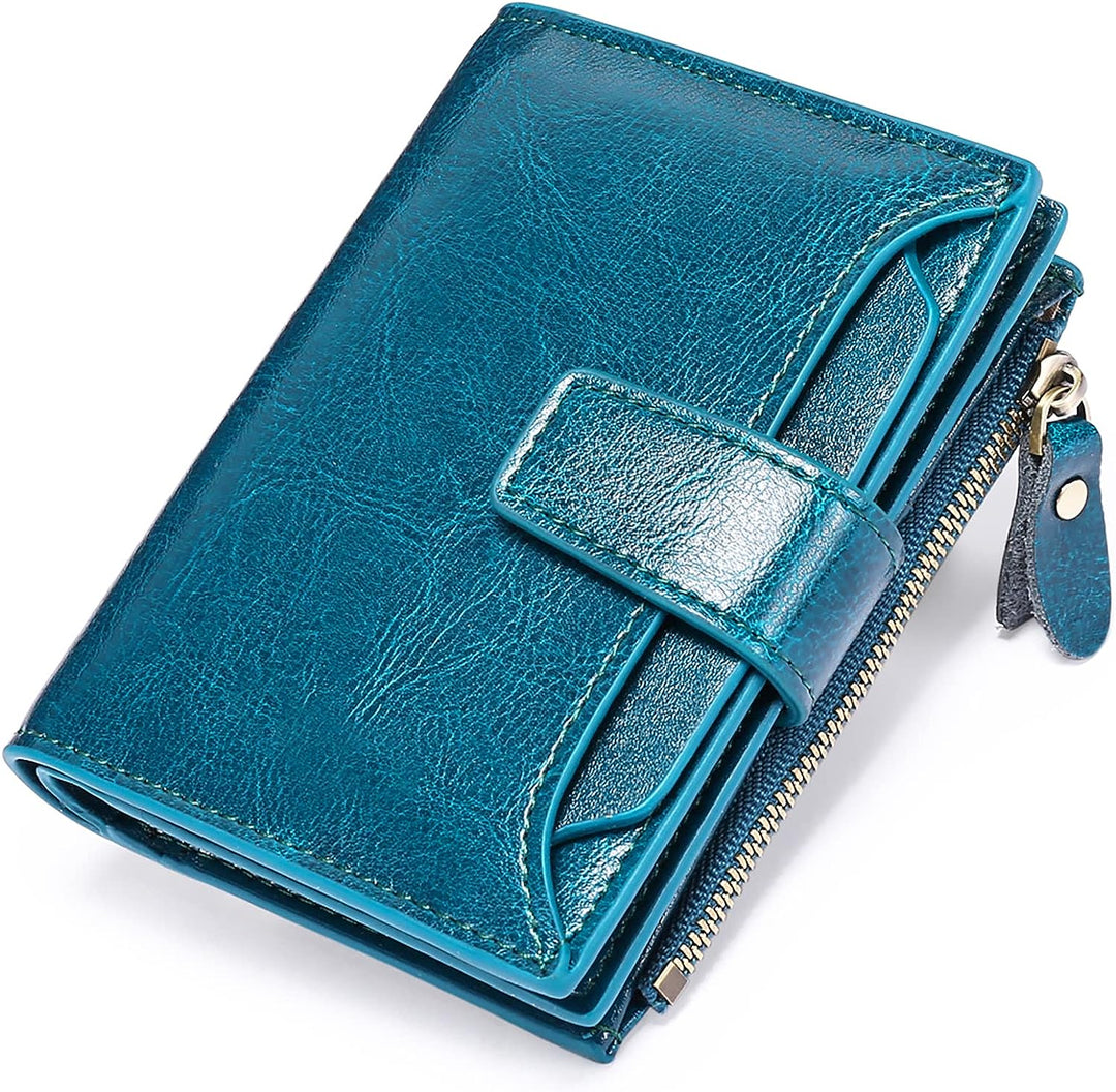 Close-up of pebbled grain leather on women's RFID blocking compact wallet, durable & chic.