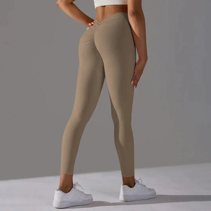 Women's scrunch butt leggings perfect for yoga, gym workouts & activewear comfort.