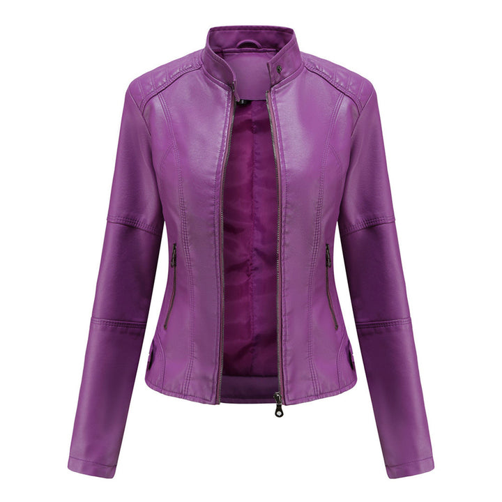 Stylish beige fitted leather jacket for women, offering a versatile and chic look. A modern wardrobe essential.
