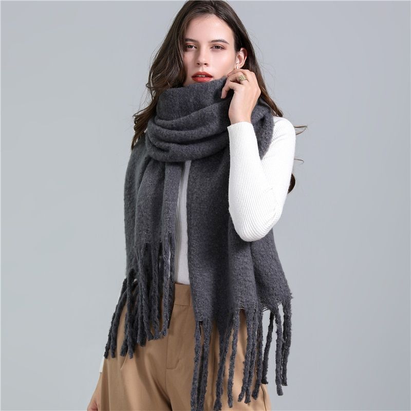 Premium plaid cashmere scarf, women's warm winter accessory, elegant design.
