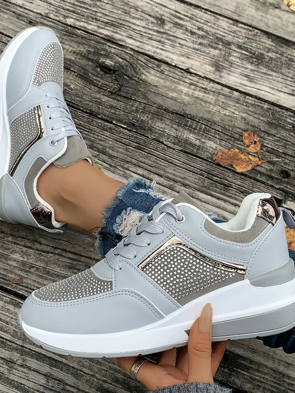 Stylish women's everyday platform sneakers, with a sparkling rhinestone finish and a comfortable design.