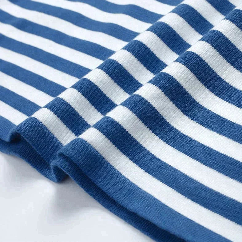 Winter style women's striped knit sweater, warm long sleeve crewneck pullover for chic comfort.