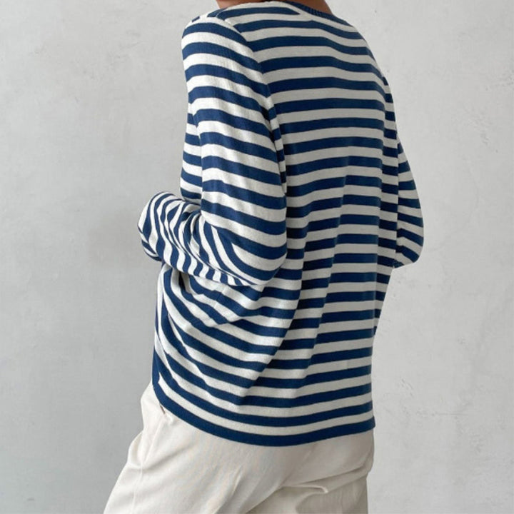 Knit striped women's sweater, a relaxed long sleeve crewneck pullover for comfortable fall style.
