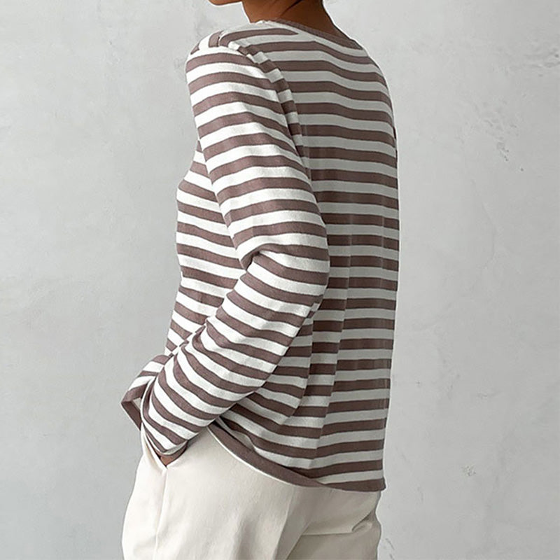 Women's fashion striped knit sweater, long sleeve crewneck for a chic, relaxed fall/winter look.