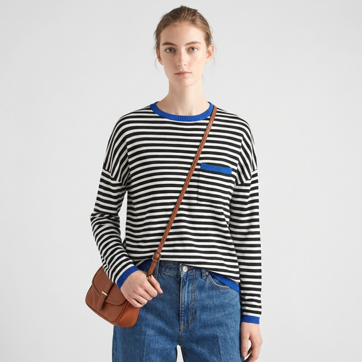 Women's striped pullover sweater, relaxed fit, long sleeve, ideal for casual everyday wear and comfort.