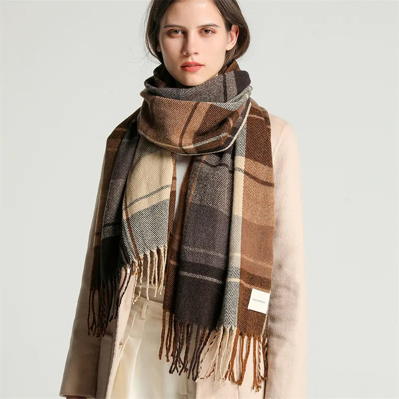 Trendy women's cashmere scarf, expertly knitted in a stylish checkered design. Warm & soft fall accessory.