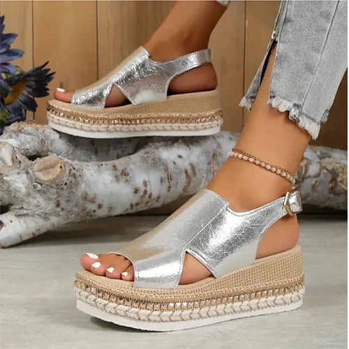 Comfortable women's gold platform sandals with adjustable straps for stylish summer wear, casual outings & holidays.