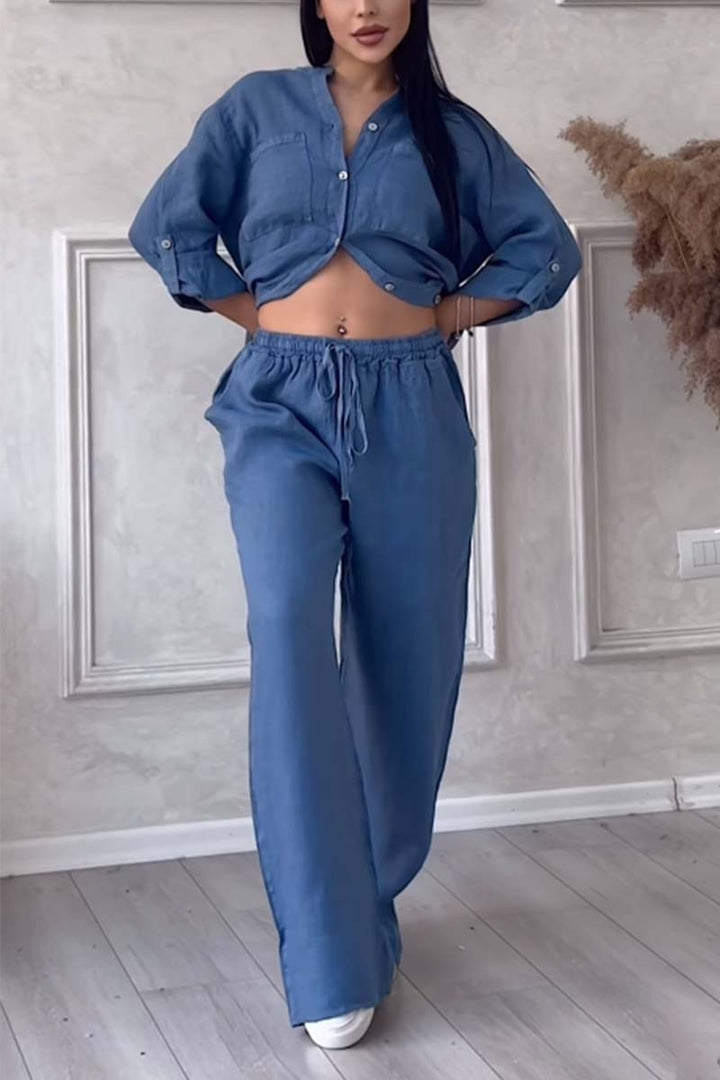 Relaxed fit women's linen blouse & wide-leg trousers, a comfortable and versatile matching set for casual style.