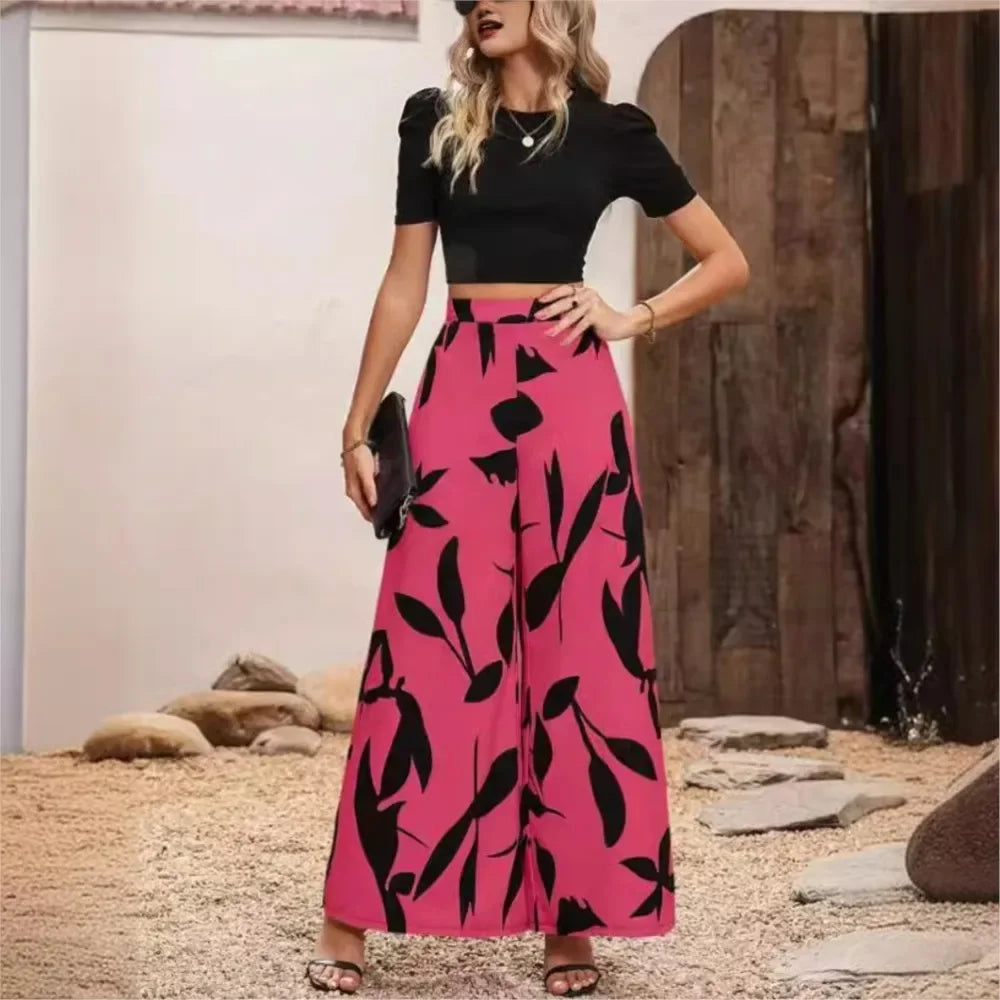 Effortless style with these women's trendy printed wide leg pants. Versatile casual chic patterned trousers.