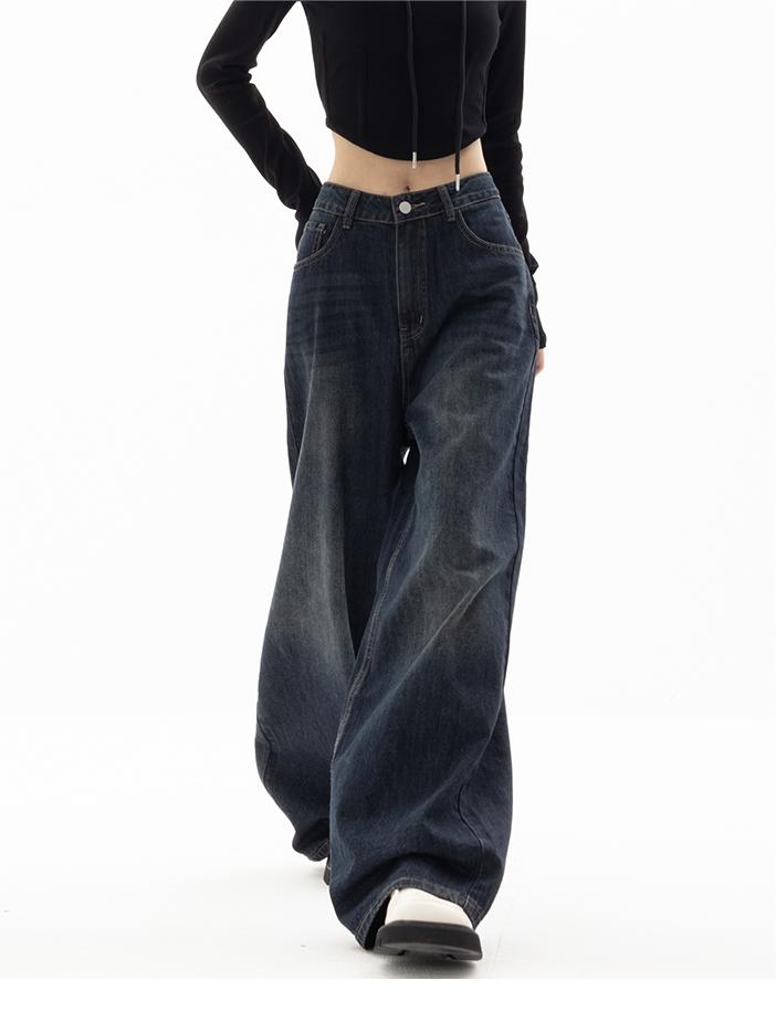 90s fashion women's vintage baggy black boyfriend jeans, comfortable relaxed fit denim bottoms.